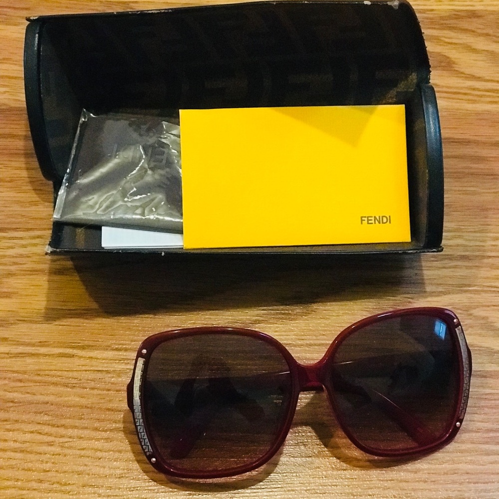COPY - Fendi Sunglasses